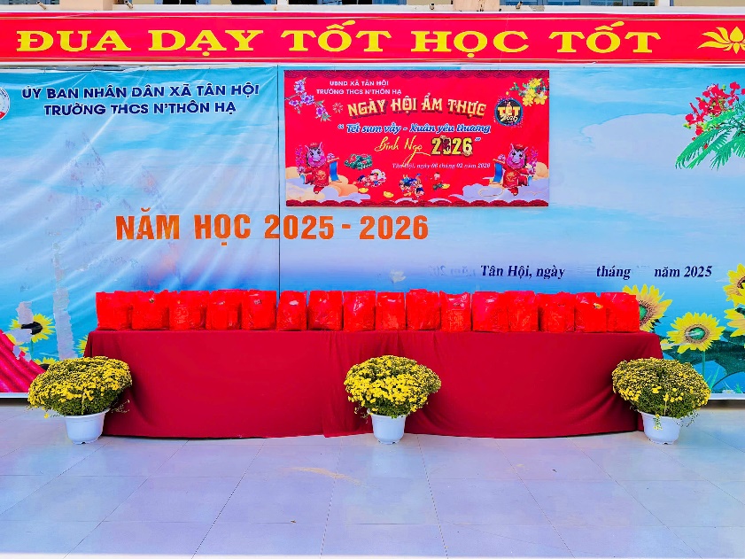 RỘN RÀNG NGÀY HỘI ẨM THỰC