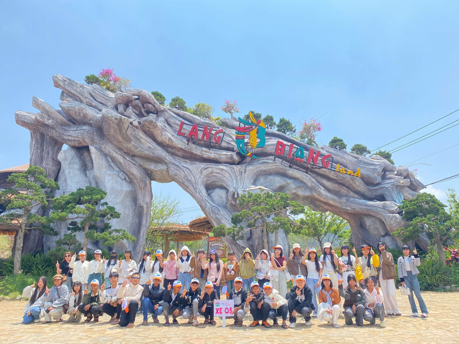 HÀNH TRÌNH TRẢI NGHIỆM VĂN HÓA BẢN ĐỊA